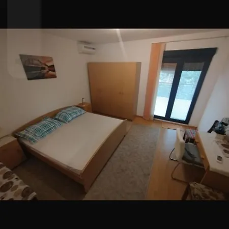 Apartament Vinklis *